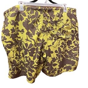 Columbia men’s swim suit in a‎ size XL
